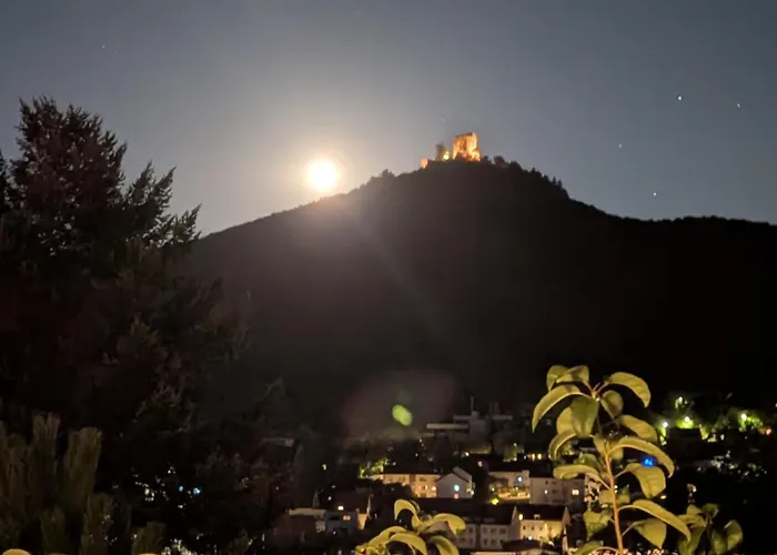 Nord 37 아파트 안에일러 앰 트리펠스